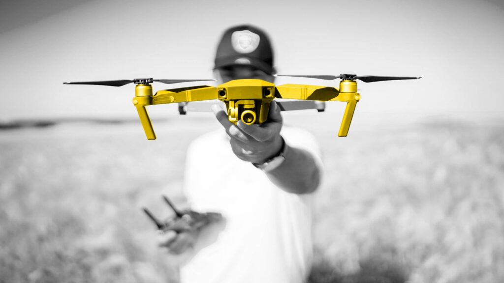 Presentación del proyecto Cotel de James Quijano